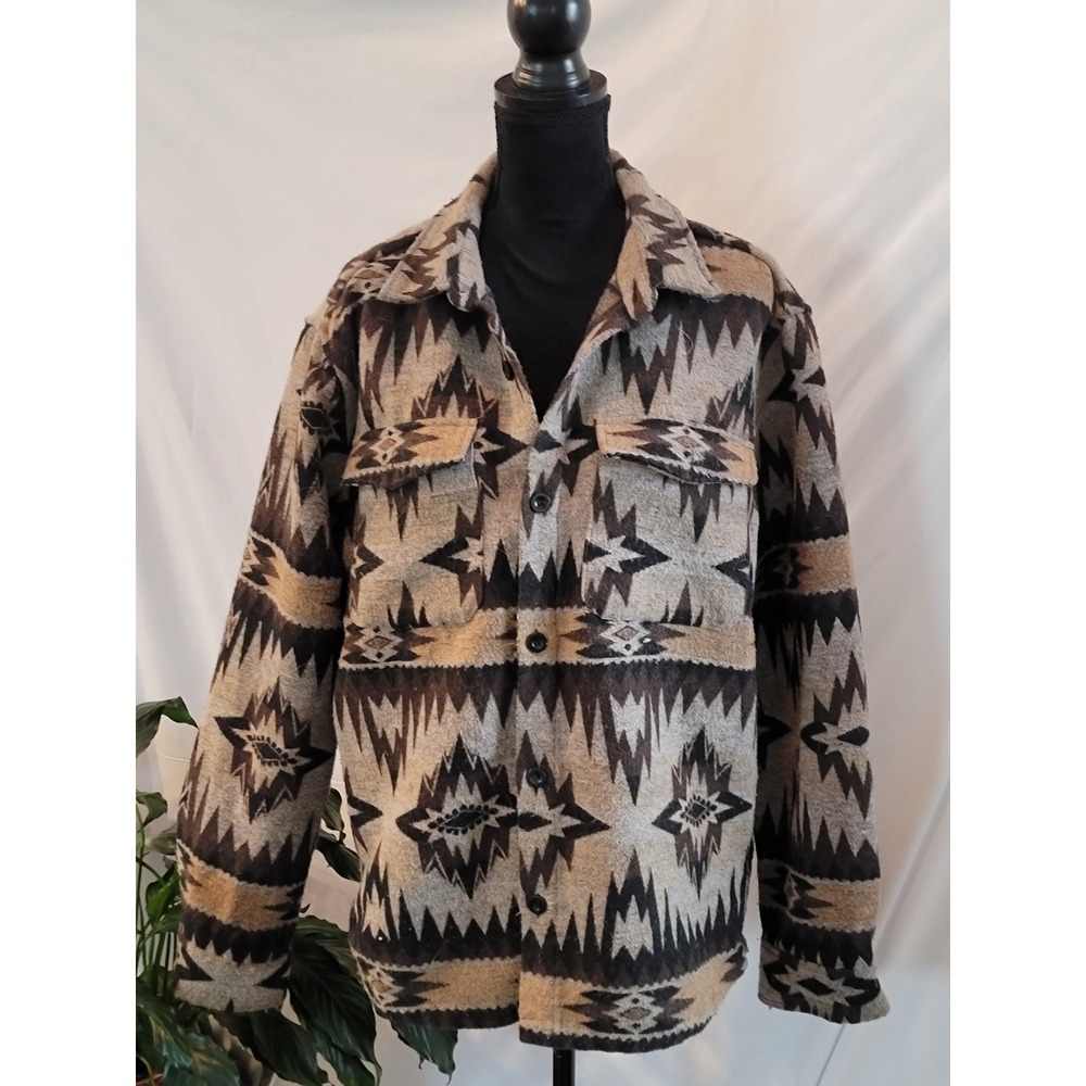 Forever 21 Mens Southwestern Aztec Print Button Shirt Shacket Brown